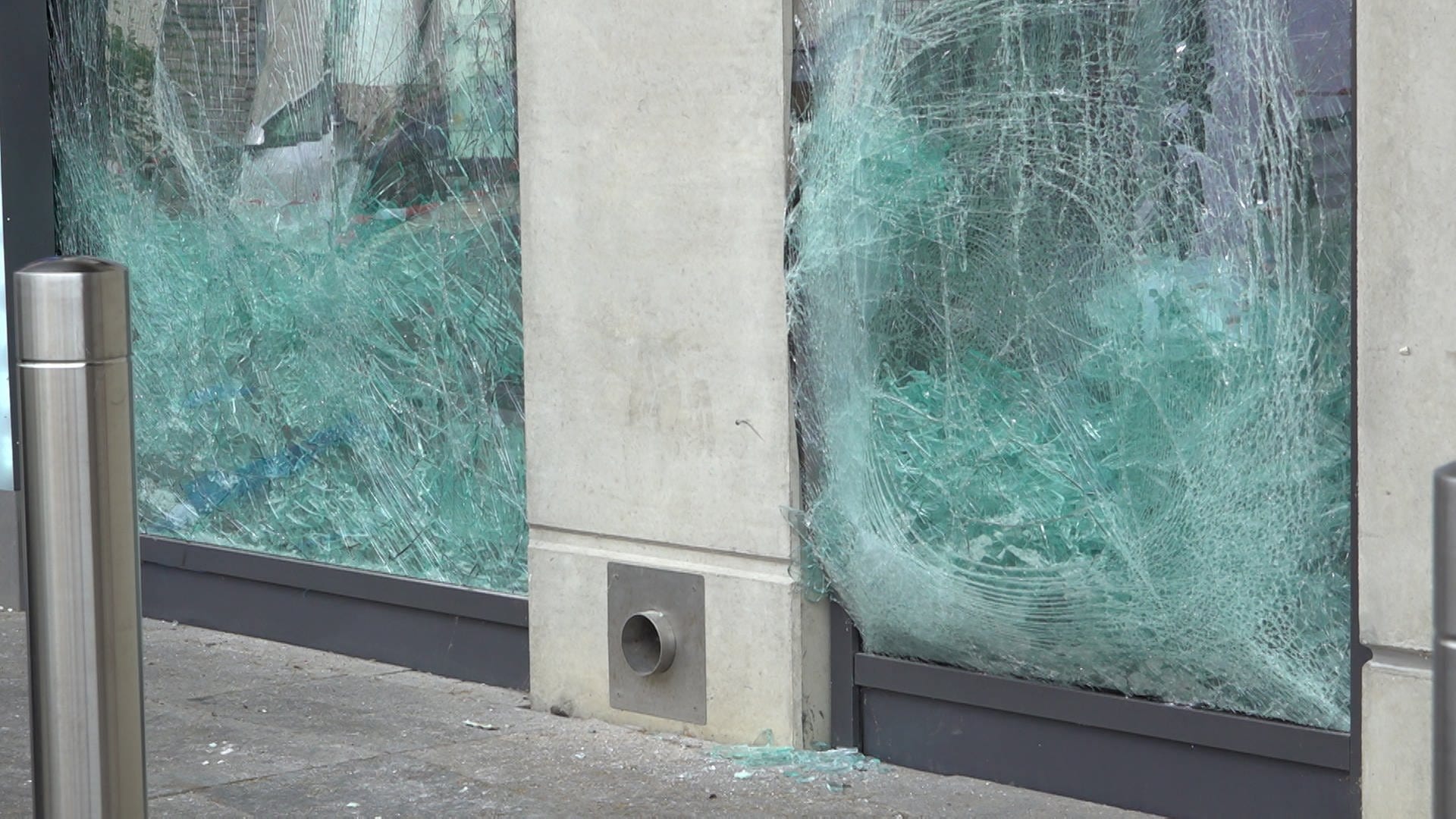 Geldautomat in Offenau gesprengt: Mutmaßliche Täter untergetaucht?