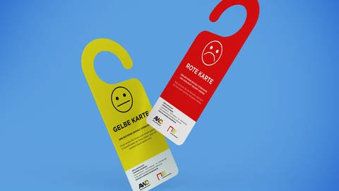 "Gelbe und rote Karte" für Biomüll-Sünder: Im Kreis Heilbronnw erden ab August die Biotonnen mit speziellen Detektoren auf falsch entsorgten Müll kontrolliert.