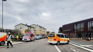 Einsatz in der Realschule in Eppingen. Die Schüler mussten das Gebäude verlassen