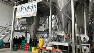 In dieser Heilbronner Produktionshalle soll künftig veganes Proteinpulver aus Bierhefe hergestellt werden.