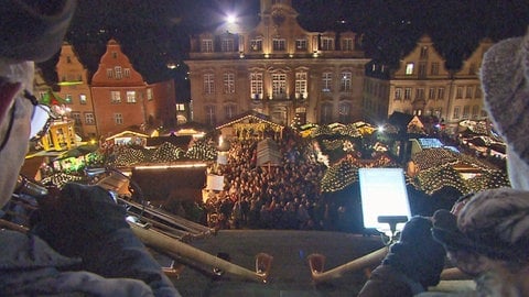 Der Weihnachtsmarkt in Schwäbisch Hall wurde mit einem Kunsthandwerkermarkt eröffnet