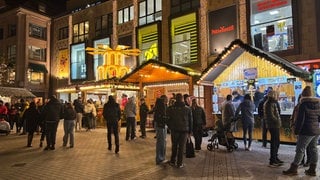 70.000 Besucher in Heilbronner Innenstadt: Besucher und Beschicke am ersten Adventssamstag zufrieden