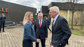 Ministerpräsident Winfried Kretschmann (Grüne) beim Treffen mit Bürgermeisterinnen und Bürgermeistern in Lauffen