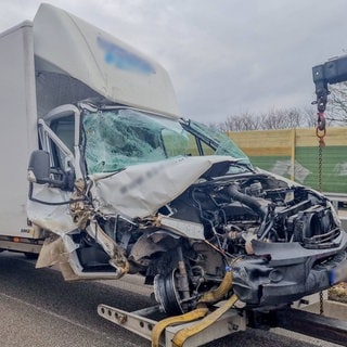 Unfall auf A6 zwischen Bretzfeld und Weinsberg