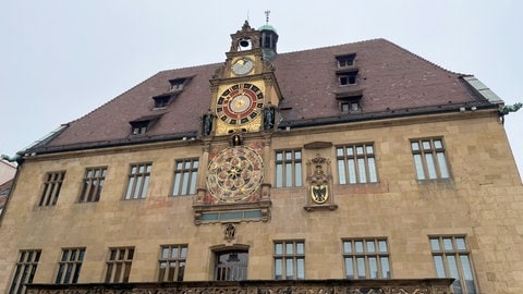 Das Rathaus in Heilbronn. Die Stadt will 234 Millionen Euro in den nächsten beiden Jahren investieren. Außerdem soll der Bildungscampus in die Innenstadt wachsen. 