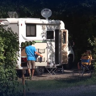 Waldcampingplatz in Mulfingen-Hollenbach (Hohenlohekreis) - die Nachfrage nach festen Camping-Stellplätzen steigt