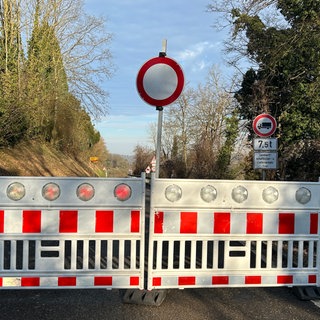 Nach einem Erdrutsch bei Bad Wimpfen ist die Landstraße in Richtung Bad Rappenau-Heinsheim gesperrt. 