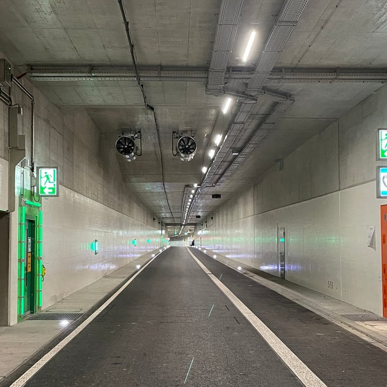 Stadt Karlsruhe lässt defekten Lüfter im Autotunnel untersuchen
