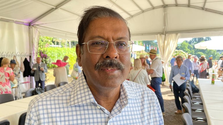 Sushil Prakash - Juror aus Indien beim Rosenneuheitenwettbewerb in Baden-Baden
