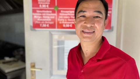 Ngoc Quan Dang betreibt einen Asia-Imbis in Pforzheim. Ob sein Laden durch die Klingel-Pleite betroffen ist, steht noch nicht fest.