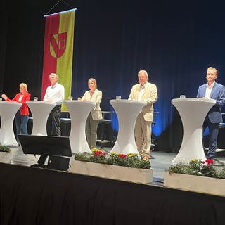 Kandidatenvorstellung für die Rastatter Oberbürgermeisterwahl in der Badner Halle
