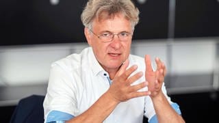 Der Oberbürgermeister von Karlsruhe, Frank Mentrup, sieht Chancen für das Werk des Reifenherstellers Michelin