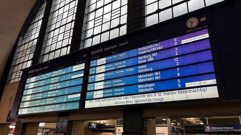 Bahnstreik der GdL: Am Karlsruher Hauptbahnhof sind beim letzten Warnstreik Mitte Dezember schon viele Züge ausgefallen.