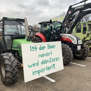 Demonstrierende Landwirte in Pforzheim