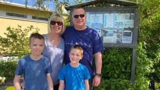 Familie Wolf beim Wandern in Pforzheim