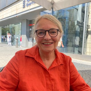 Monika Descharmes (FPD) sitzt seit fast 20 Jahren im Gemeinderat Pforzheim. Sie berichtet von großen Veränderungen in der Kommunalpolitik.