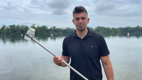 Der Baggersee in Grötzingen bei Karlsruhe. Die Wasserqualität wird hier regelmäßig gemessen damit Hunde, Pferde und Menschen entspannt baden können.