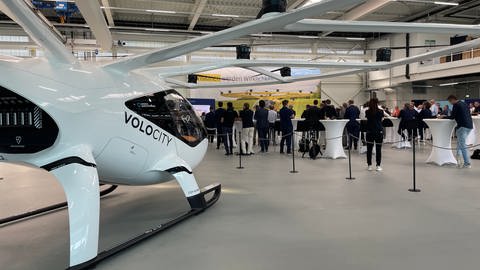 Volocopter will seine sog. "Multicopter" bzw. Flugtaxis aus Bruchsal in die ganze Welt verkaufen und fliegen lassen.