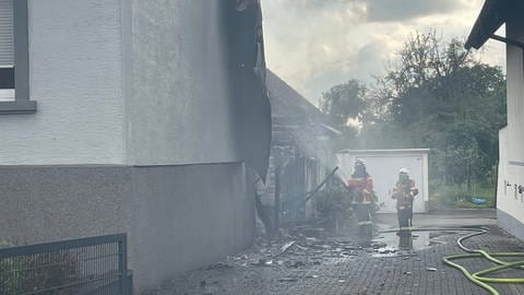 Brand in einem Einfamilienhaus in Rastatt-Ottersdorf