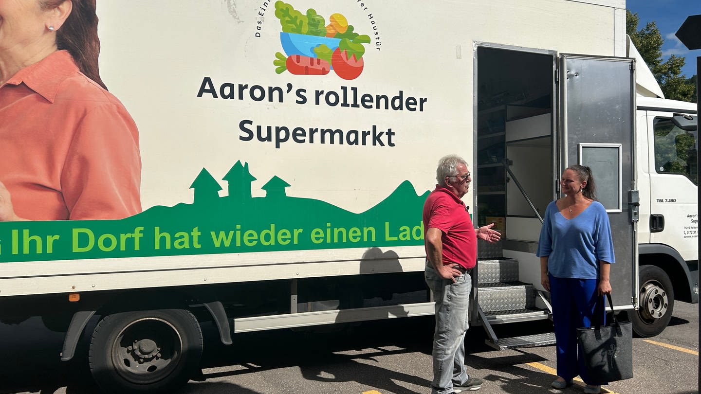 Die neue Mautpflicht betrifft auch den Betrieb von Aarons rollendem Supermarkt.