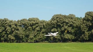 Sportflugzeug in Baden-Baden startet wieder