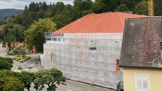 Blick auf die Baustelle des Hotels Badischer Hof in Baden-Baden