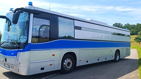 Einer von vier Bussen der Transportzentrale in Baden-Württemberg.