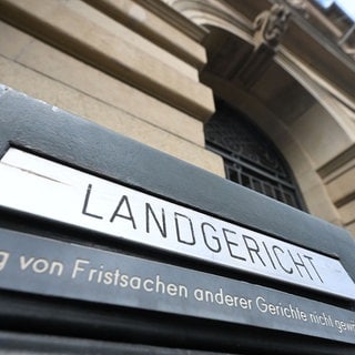 Außenaufnahme des Landgericht Karlsruhe