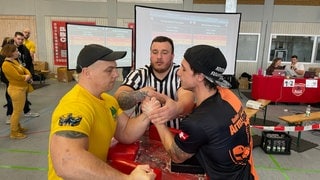 In Ispringen haben am Wochenende knapp 120 Menschen am Armwrestling Turnier der Baden Bisons teilgenommen