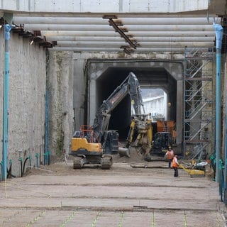 Die verschüttete Tunnelbohrmaschine "Wilhelmine" in Rastatt ist geborgen