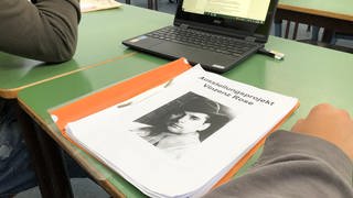 Schüler der Realschule Obrigheim erforschen die Geschichte von Vinzenz-Rose