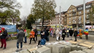 Rund 120 Menschen nahmen an der Friedensdemonstation in Heidelberg teil