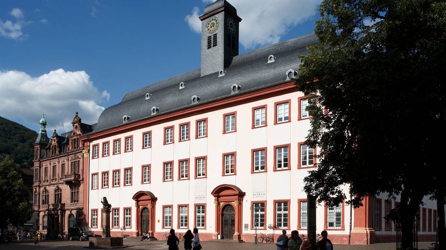 Die Uni Heidelberg von außen.
