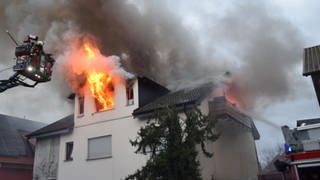 Wohnhaus in Ladenburg in Flammen