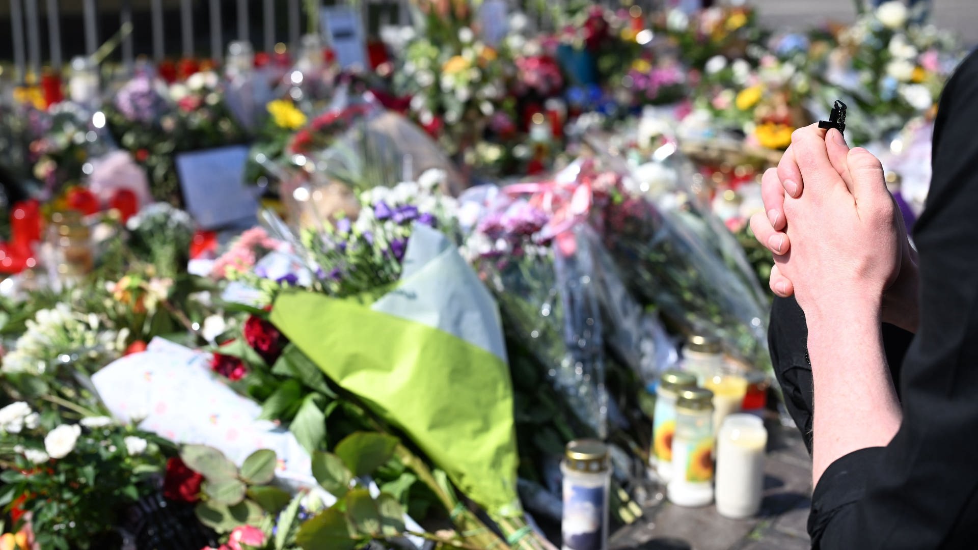 Nach Messerangriff in Mannheim: Schweigeminute und Tag des Gedenkens