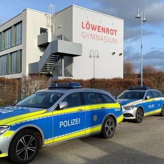 Am Löwenrot-Gymnasium in St. Leon-Rot soll ein 18-Jähriger Anfang Januar eine Mitschülerin mit einem Messer tödlich verletzt haben.