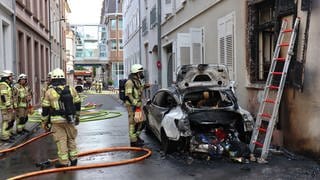 Auto in Heidelberg völlig abgebrannt
