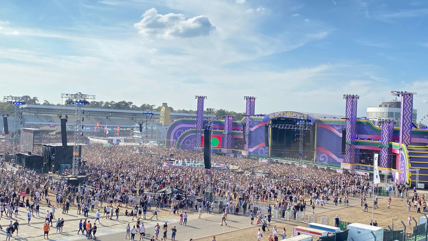 Das Glücksgefühle-Festival feierte 2023 Premiere auf dem Hockenheimring.