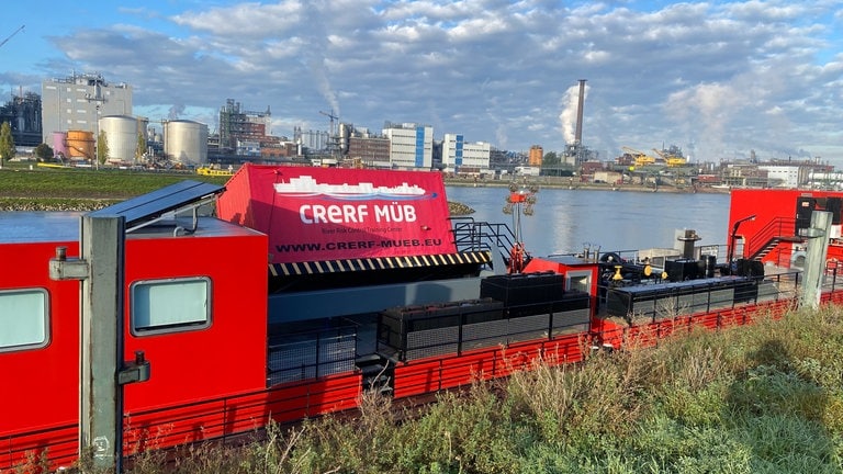 Magnitude-Übung im Hafen in Mannheim