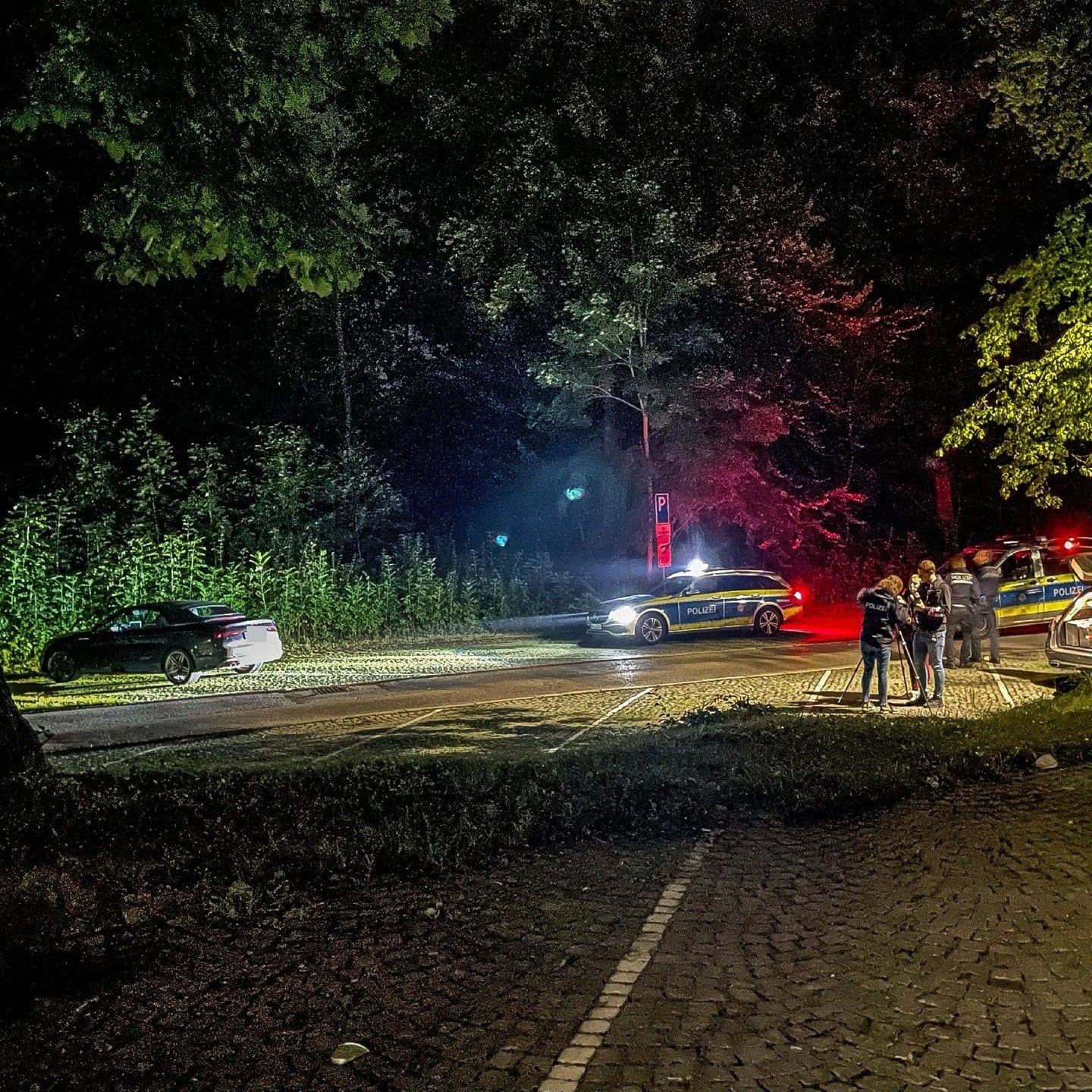 Geladene Waffen: Fünf Weitere Festnahmen Bei Schuss-Serie - SWR Aktuell