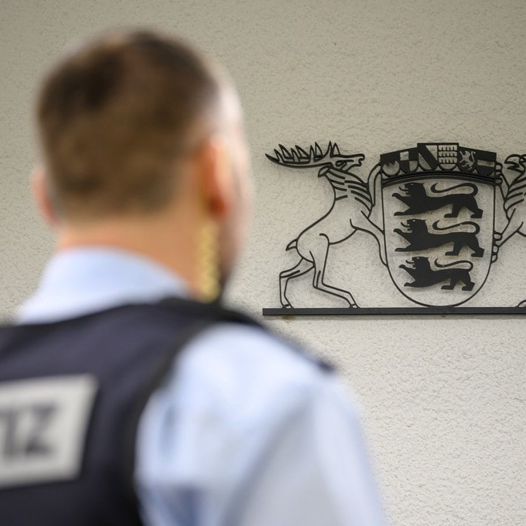 Verfahren Gegen BW-Polizeiinspekteur Soll Vor Bundesgerichtshof - SWR ...