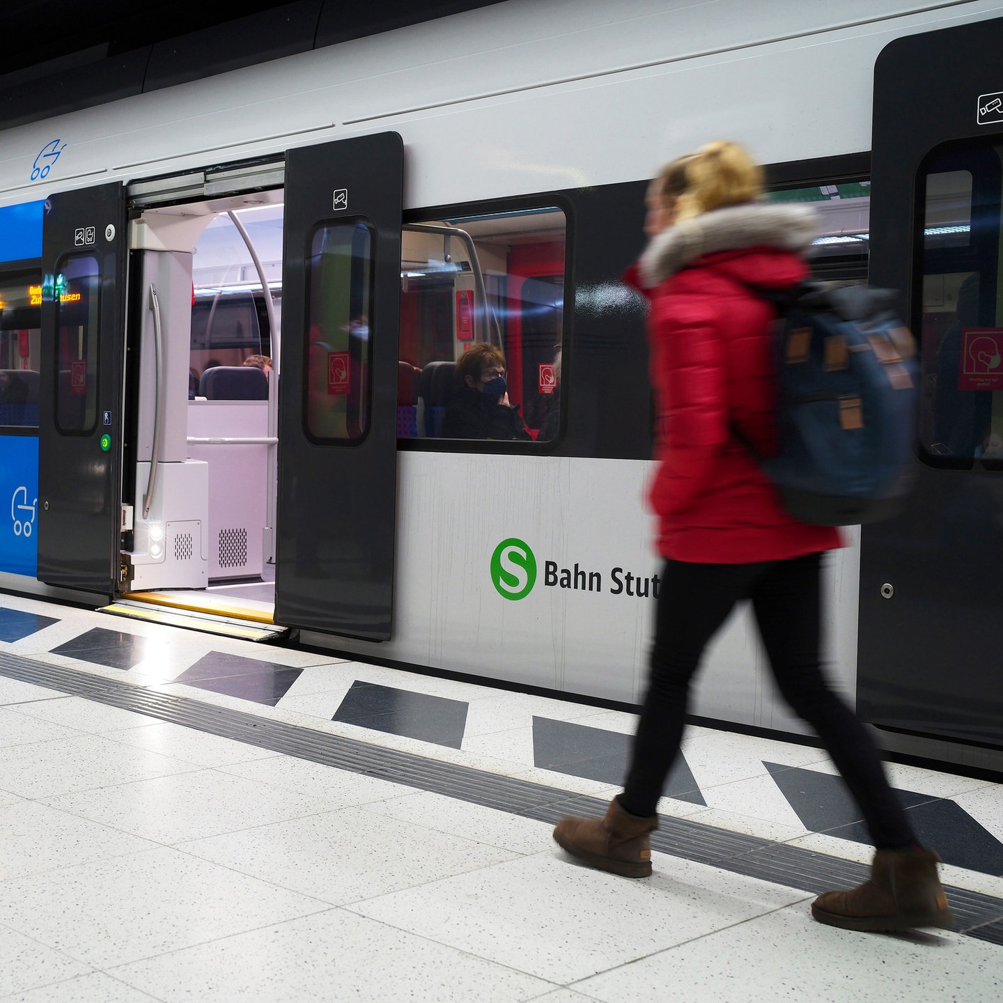 S-Bahn Stuttgart: Züge Fahren Wieder Auf Stammstrecke - SWR Aktuell