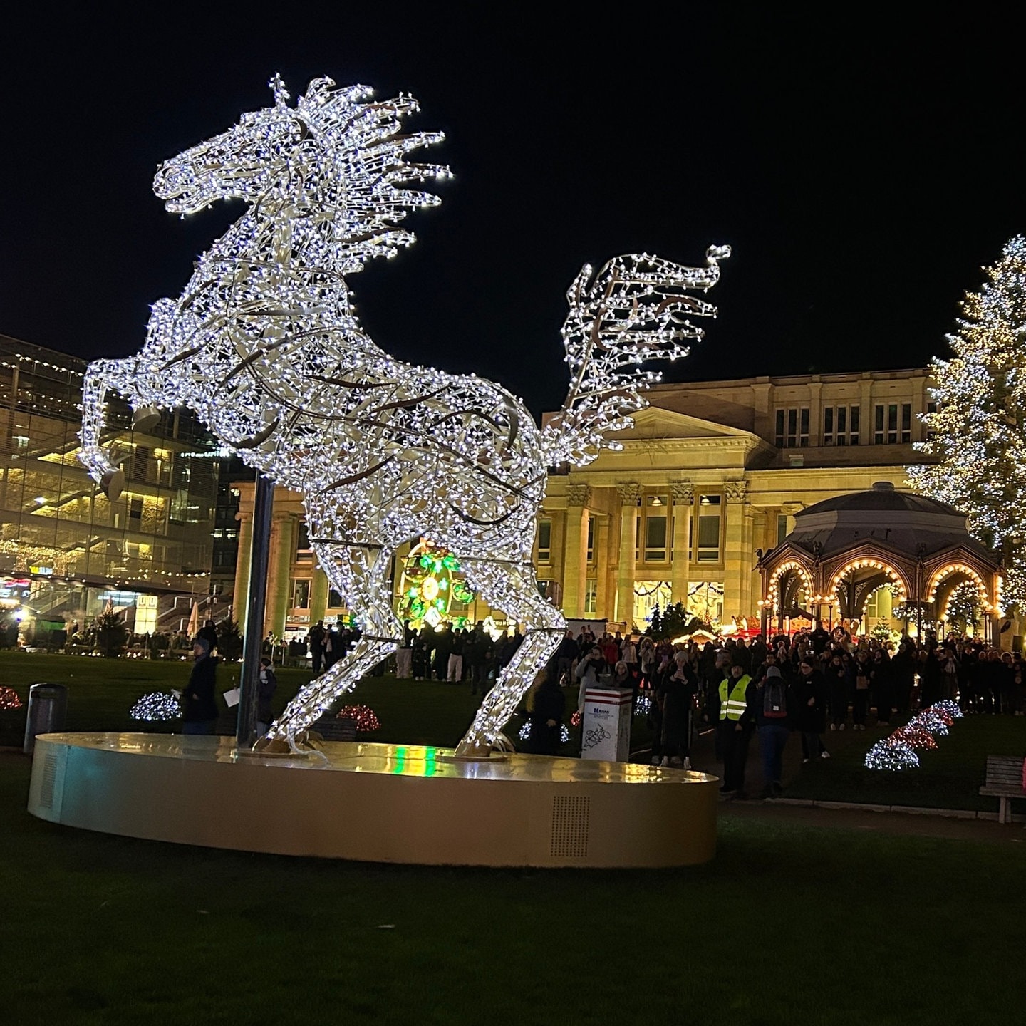 25 Tage Trubel Weihnachtsmarkt in Stuttgart ist SWR Aktuell