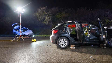 Am Mittwochmorgen hat sich ein schwerer Unfall auf der A8 bei KirchheimTeck ereignet.