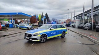 Großeinsatz der Polizei in Schorndorf. Laut Polizei wurden zwei Tote gefunden.