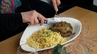 Rostbraten für nur 6,90 Euro - ein Waiblinger Gastronom wagt das Experiment.