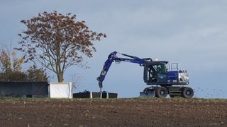 Der Kampfmittelbeseitigungsdienst des Landes bereitet in Stuttgart zwischen Steinhaldenfeld und Fellbach‐Schmiden die Entschärfung einer Bombe vor. Der Sprengsatz satmmt aus dem Zweiten Weltkrieg.