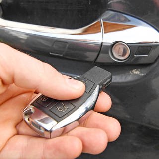 Das Keyless-Go-System eines Geländewagens (Archivbild)