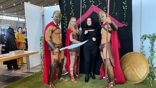 Cosplayer freuen sich auf zwei Tage Comiccon in Stuttgart