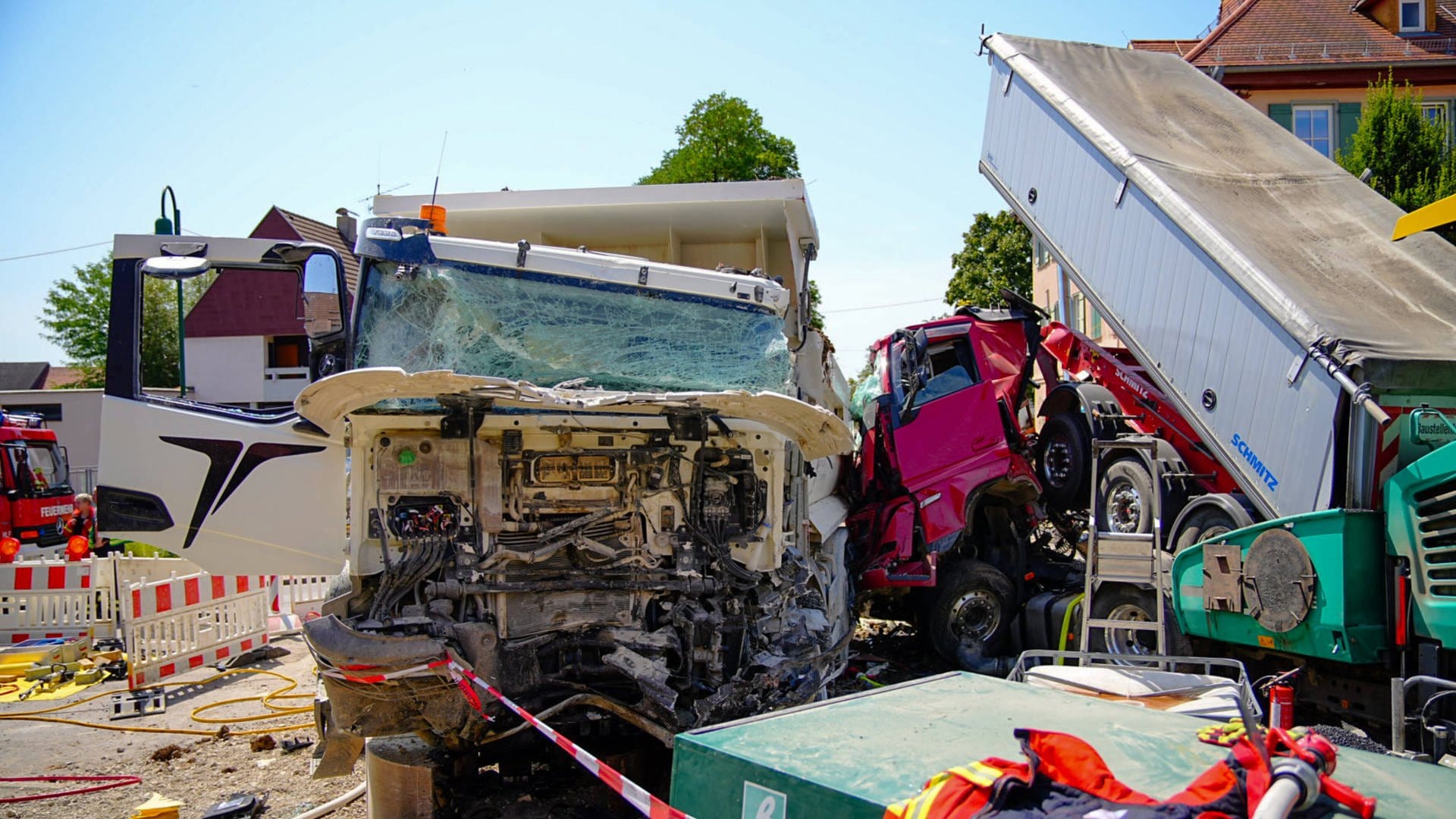 Lastwagenfahrer stirbt bei Unfall in Erkenbrechtsweiler